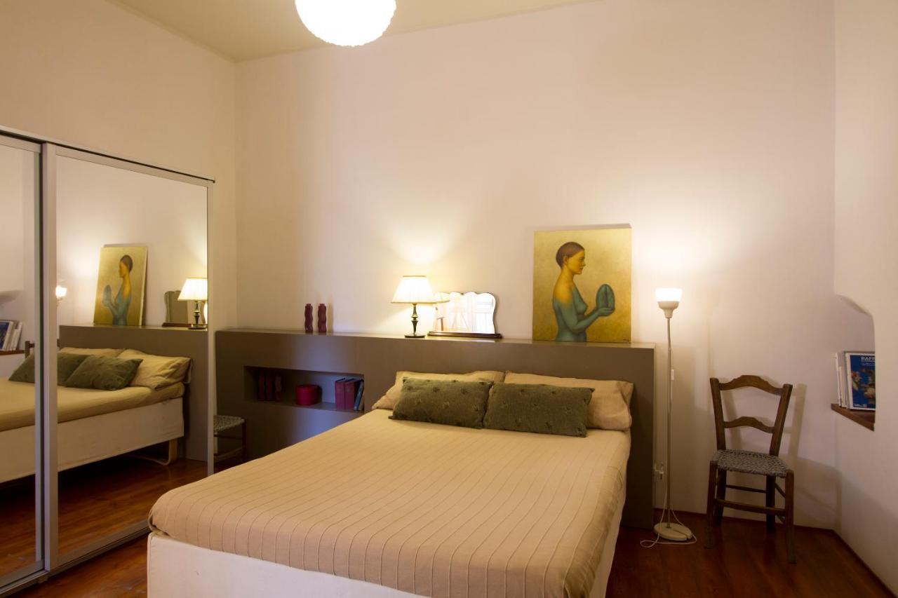 Tre Vie Apartment Con Terrazzo Giardino Pensile CTA Exteriör bild
