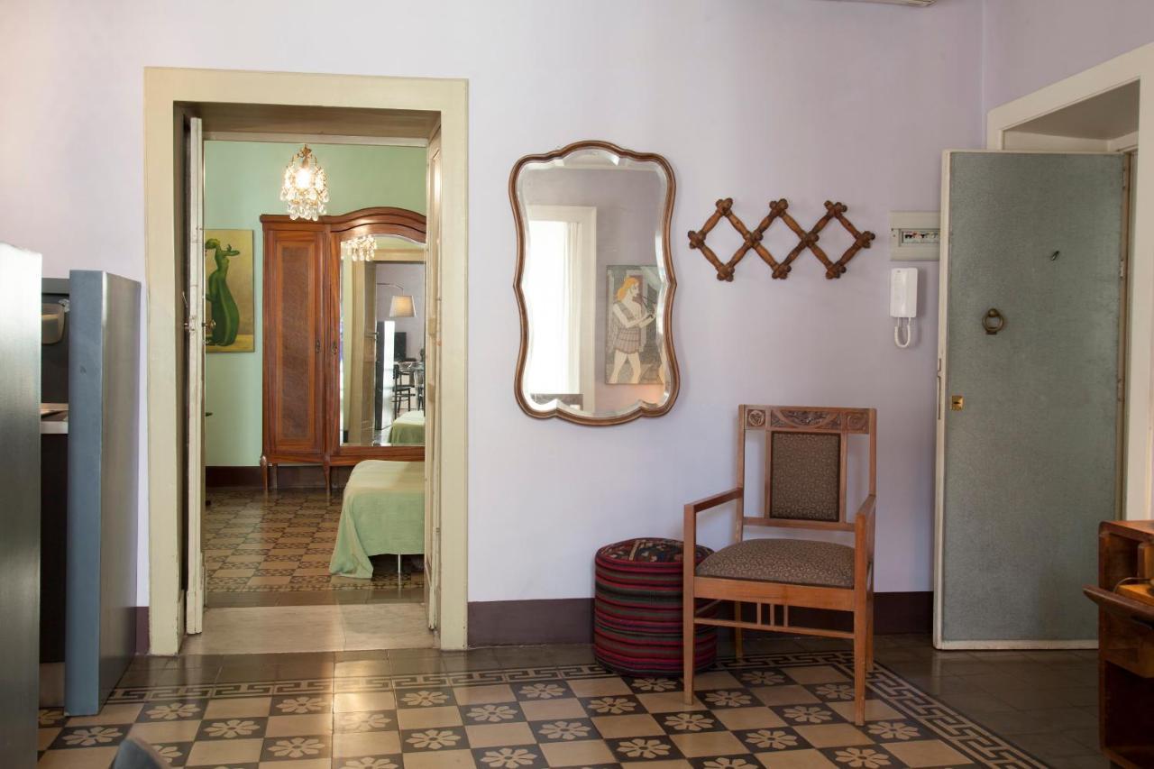 Tre Vie Apartment Con Terrazzo Giardino Pensile CTA Exteriör bild