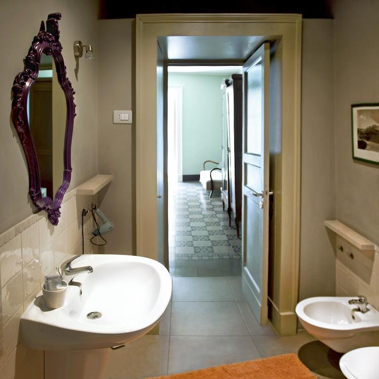 Tre Vie Apartment Con Terrazzo Giardino Pensile CTA Rum bild